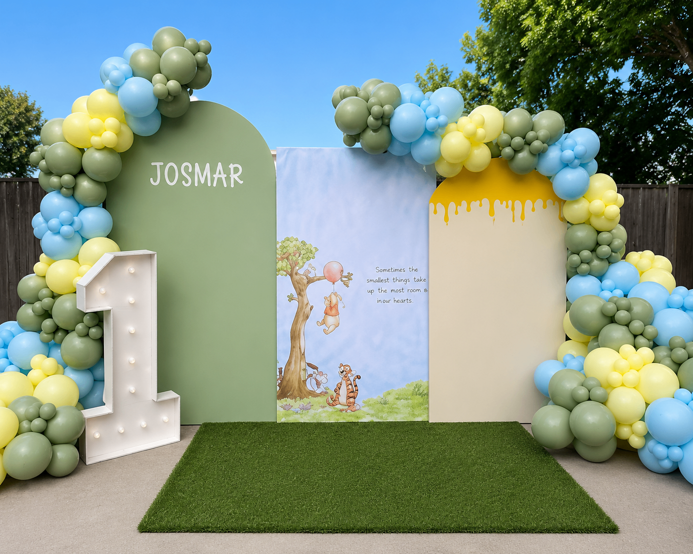 Winnie the Pooh 1st birthday